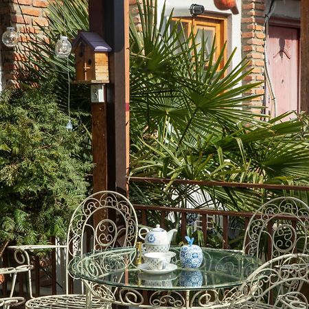 Tatin - Hotel & Cafe In Mtskheta Exterior photo